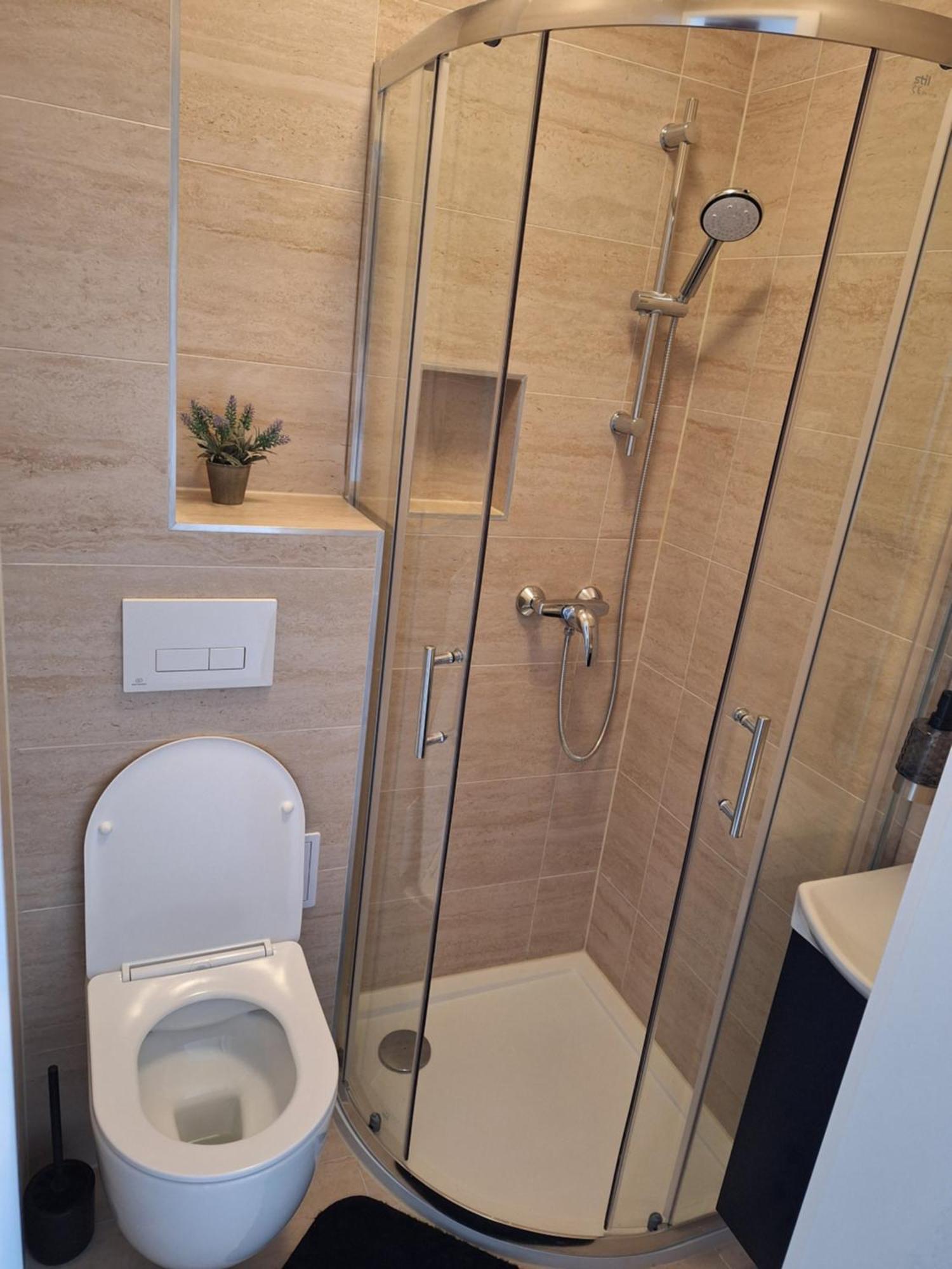 Apartments Romana Слатине Экстерьер фото